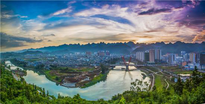 荔波县城全景.jpg 荔波县城全景.jpg